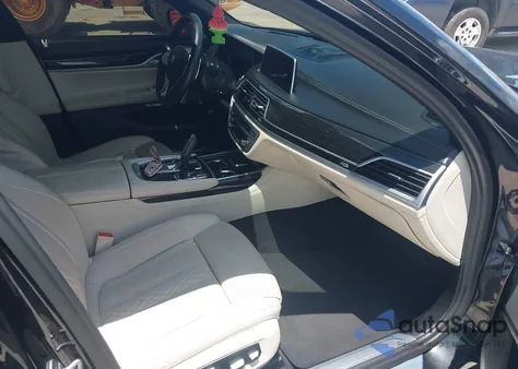 2018 BMW 750I z USA, uszkodzony, nr VIN WBA7F0C51JGM23602